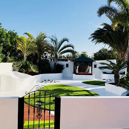 Picasso Private Pool Villa Playa Blanca (Lanzarote)