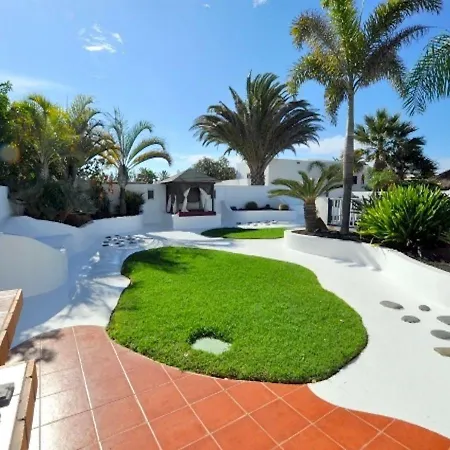 Villa Picasso Private Pool Playa Blanca (Lanzarote)