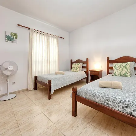 Villa Picasso - Private Pool, Bbq And Air-Con By Lanzarote Vacation Homes Playa Blanca (Lanzarote)