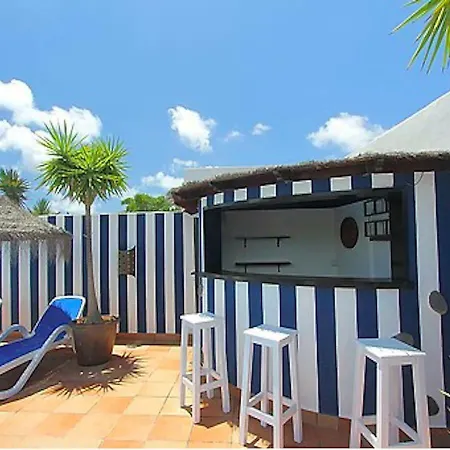Villa Picasso - Private Pool, Bbq And Air-Con By Lanzarote Vacation Homes * Playa Blanca (Lanzarote)
